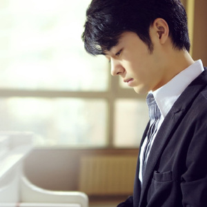 就想操老太太逼视频
